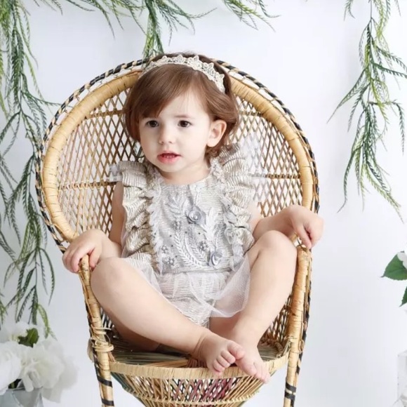 💕Beautiful Special Occasion Baby Girl Romper - Picture 10 of 13